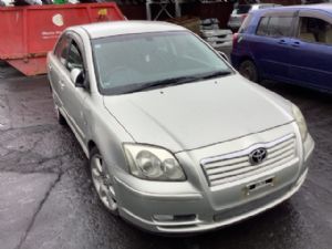 Toyota Avensis ZZT251