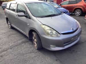 Toyota Wish ANE10 2003-2009