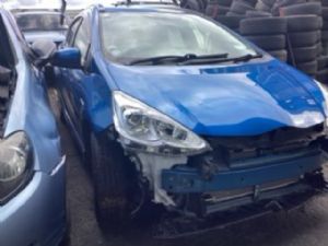 Toyota Aqua NHP10 2011-2015
