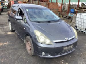 Toyota Wish ZNE10G 2003-2009